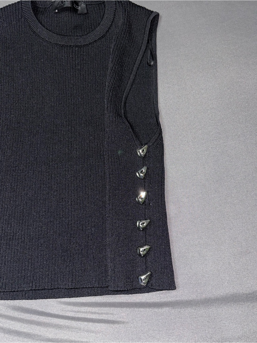 Zara Women's Black Crewneck Sweater - Picture 4 of 4